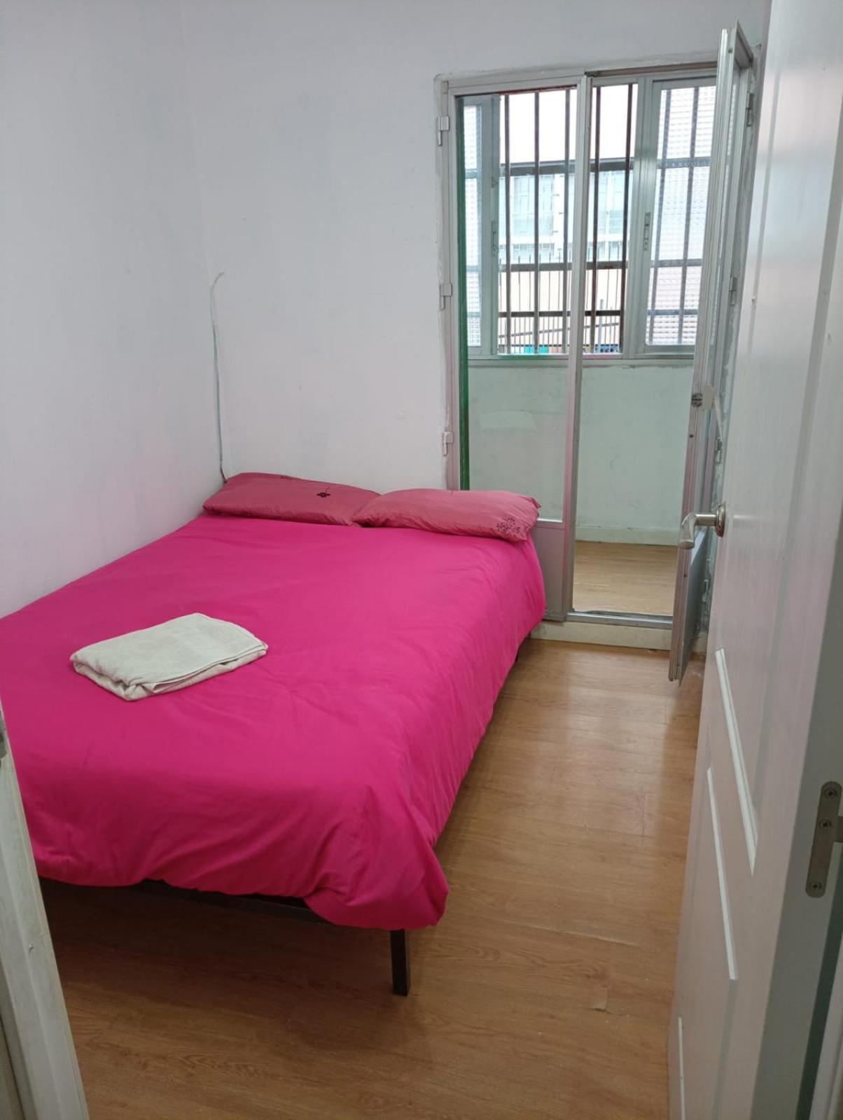 Apartamento 3 Dormitorios En Sanchez Preciados Madrid Exterior photo